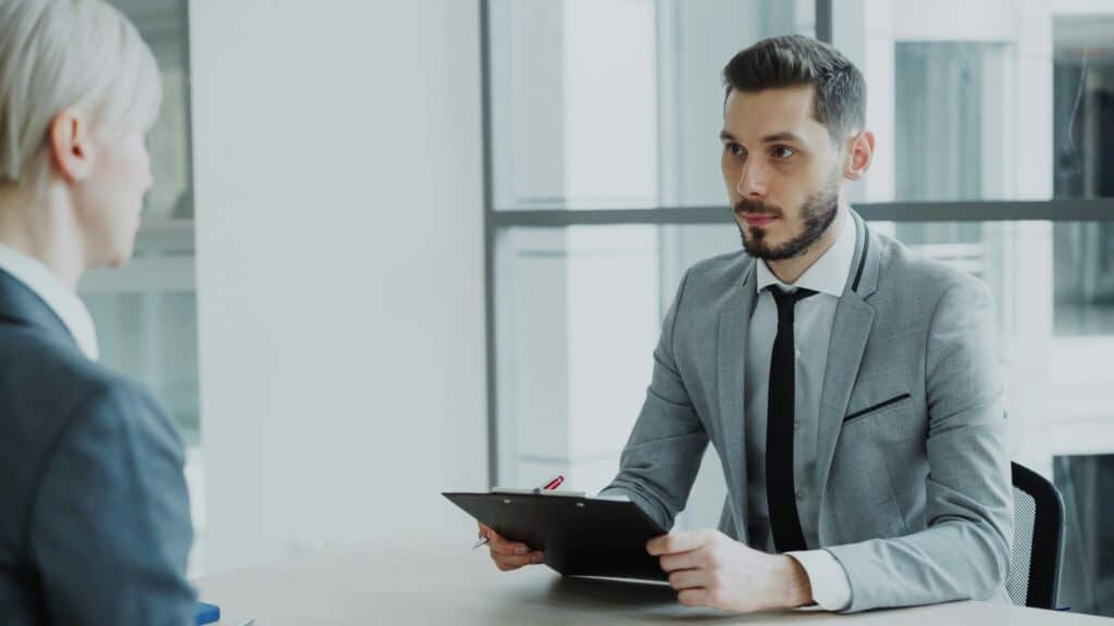 Entrepreneur en rendez-vous pour créer une société en Suisse